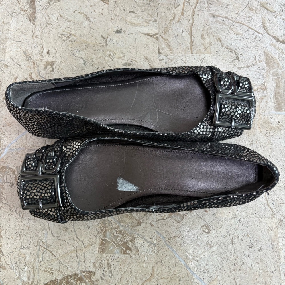 Silver Black Metallic Leather Slip On Flat Calvin Klein Lillian Size 6